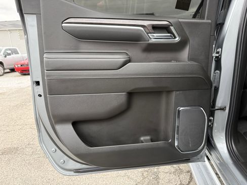 Used 2024 Chevrolet Silverado 1500 LTZ image 20