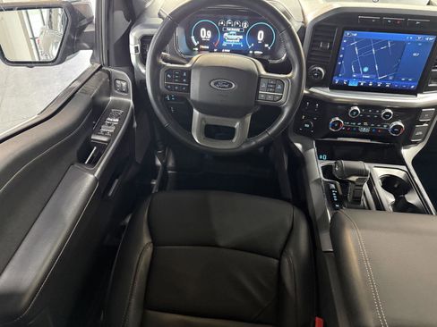 Used 2022 Ford F150 Lariat w/ Equipment Group 502A High AWD/4WD image 17