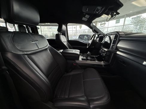 Used 2025 Ford F150 Platinum w/ FX4 Off-Road Package image 33