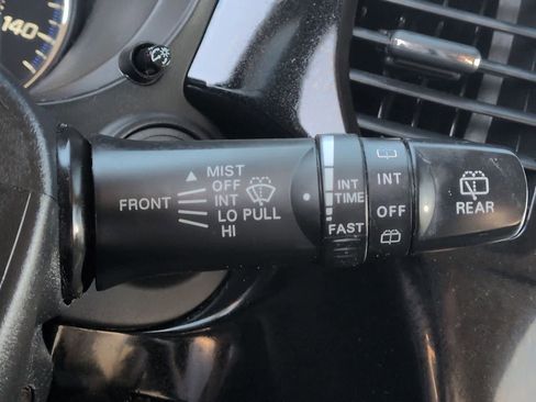 Used 2019 Mitsubishi Outlander ES image 26