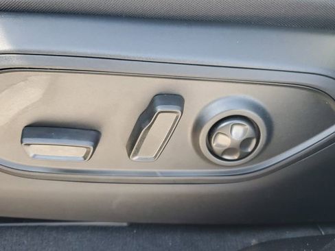 New 2025 Jeep Grand Cherokee Limited image 24