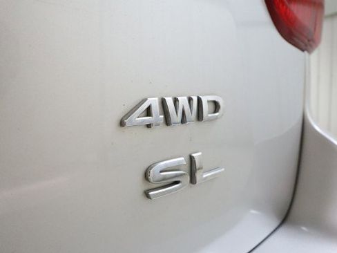 Used 2019 Nissan Pathfinder SL image 25