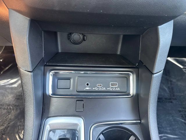 Used 2024 Subaru Ascent Limited AWD/4WD image 13