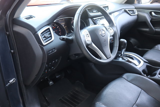 Used 2016 Nissan Rogue SL w/ SL Premium Package AWD/4WD image 14