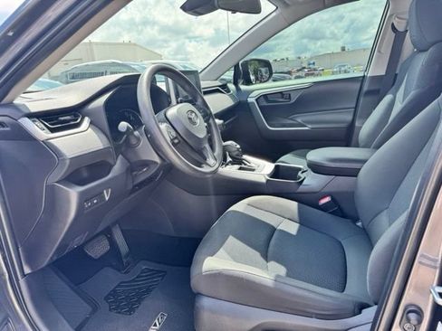 Used 2025 Toyota RAV4 LE FWD image 10