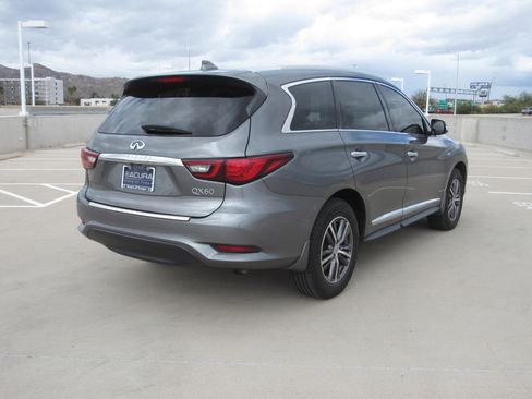 Used 2019 INFINITI QX60 Luxe image 5