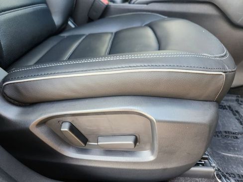 New 2025 MAZDA CX-5 AWD 2.5 S w/ Premium Plus Pkg image 19