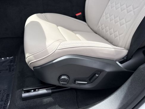 New 2026 Volvo XC60 T8 Plus w/ Protection Package Premier image 11