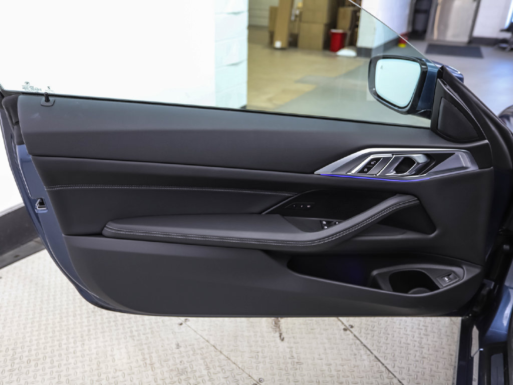 Used 2021 BMW 430i xDrive Coupe w/ Parking Assistance Package AWD/4WD image 9