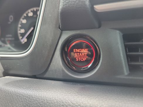 Used 2023 Honda Pilot EX-L image 31