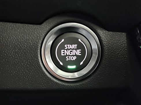 New 2026 Chevrolet Traverse Z71 w/ Driver Confidence Package image 45