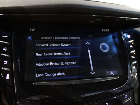 Used 2019 Cadillac Escalade Premium Luxury image 40