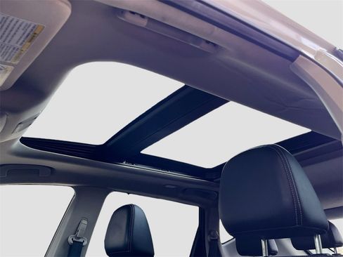 Used 2023 Nissan Murano SL w/ SL Moonroof Package image 22