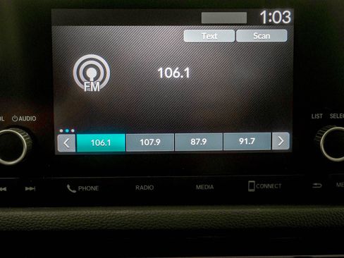 Used 2023 Honda Civic LX image 25
