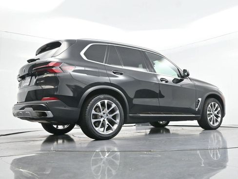 Used 2024 BMW X5 xDrive40i AWD/4WD image 55