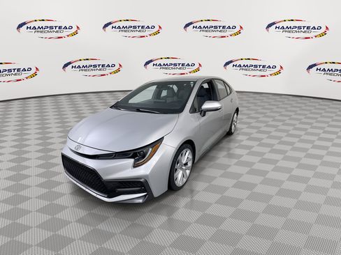 Used 2022 Toyota Corolla SE FWD image 4