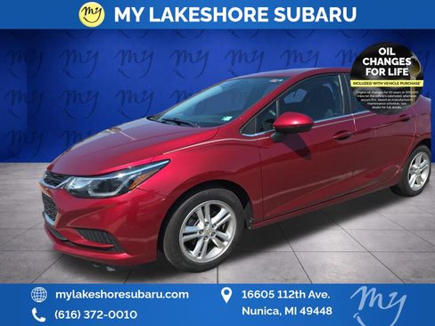 Used 2017 Chevrolet Cruze LT w/ Convenience Package FWD image 5