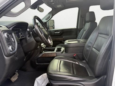 Used 2021 GMC Sierra 2500 Denali w/ Denali Ultimate Package image 10