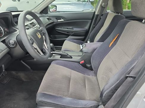 Used 2009 Honda Accord LX-P image 14