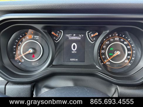 Used 2025 Jeep Wrangler Sport AWD/4WD image 31