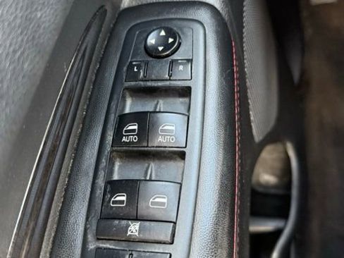 Used 2013 Dodge Durango R/T w/ Entry Nav/Commuter Group image 19