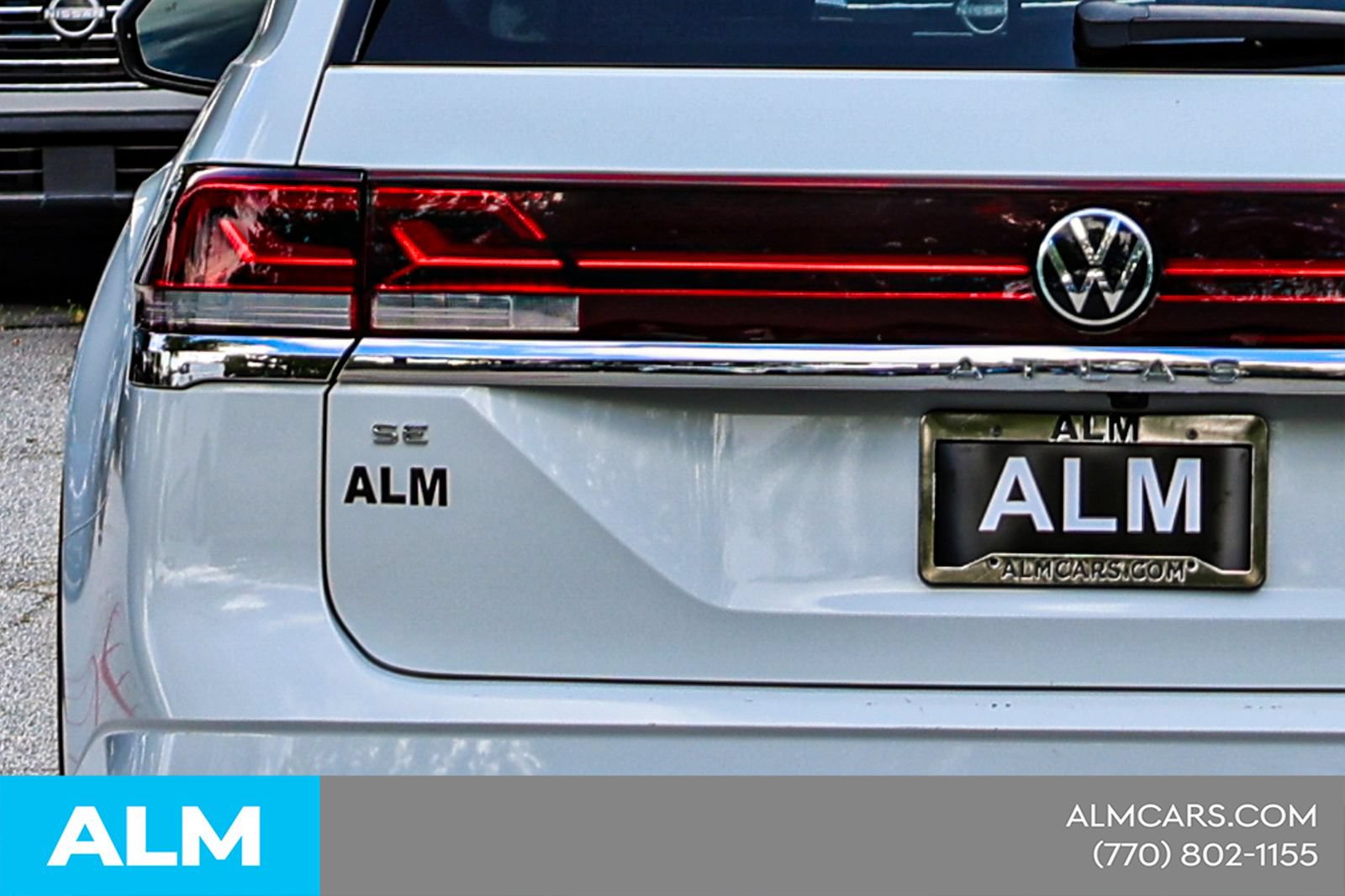 Used 2025 Volkswagen Atlas SE FWD image 13