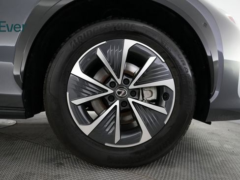 Used 2023 Lexus RZ 450e Premium image 20