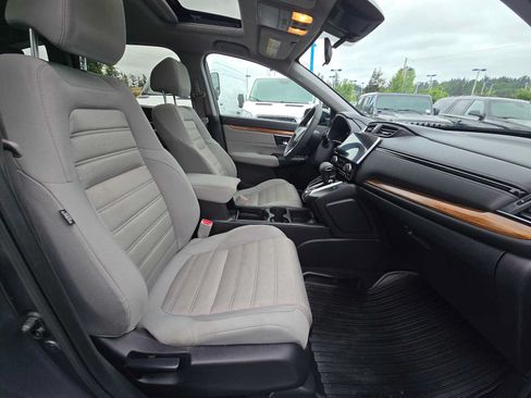 Used 2017 Honda CR-V EX image 11