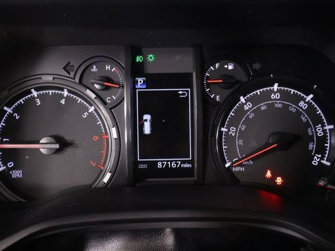 Used 2022 Toyota 4Runner SR5 Premium w/ Moonroof Package image 4