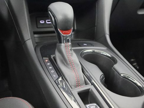 Used 2022 Chevrolet Equinox RS image 13