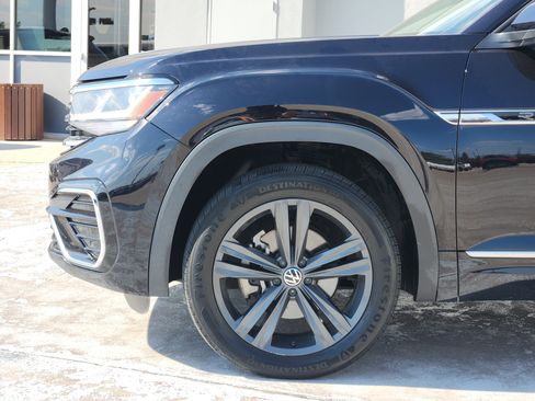 Used 2021 Volkswagen Atlas SE AWD/4WD image 9