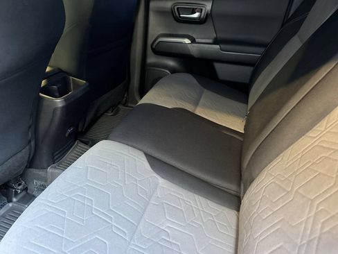 Certified 2023 Toyota Tacoma TRD Sport AWD/4WD image 16