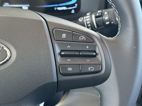New 2026 Hyundai Venue SEL FWD image 27
