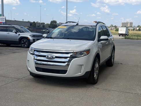 Used 2013 Ford Edge SEL FWD image 17