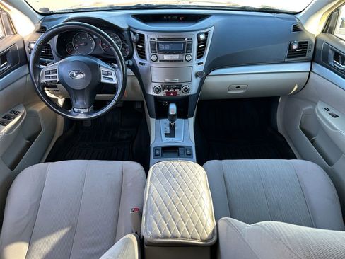 Used 2013 Subaru Outback 2.5i Premium w/ Popular Pkg 1B image 28