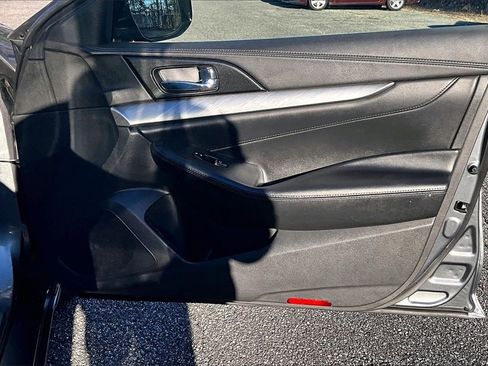 Used 2018 Nissan Maxima 3.5 S image 26