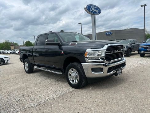 Used 2021 RAM 2500 Big Horn AWD/4WD image 1