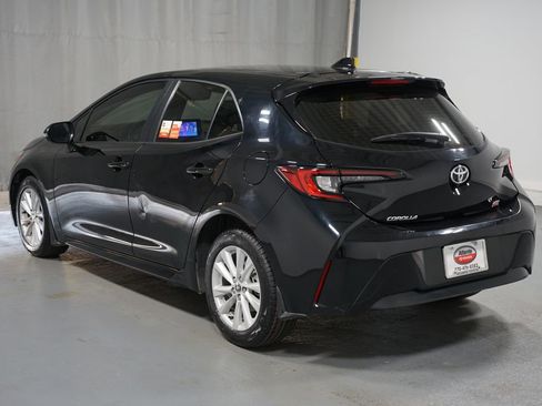 Certified 2025 Toyota Corolla SE image 6