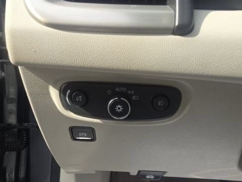 Used 2020 GMC Terrain Denali w/ LPO, Floor Liner Package AWD/4WD image 16