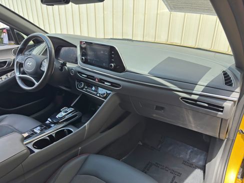 Used 2020 Hyundai Sonata SEL Plus w/ Cargo Package FWD image 13