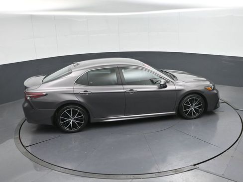 Used 2024 Toyota Camry SE image 47