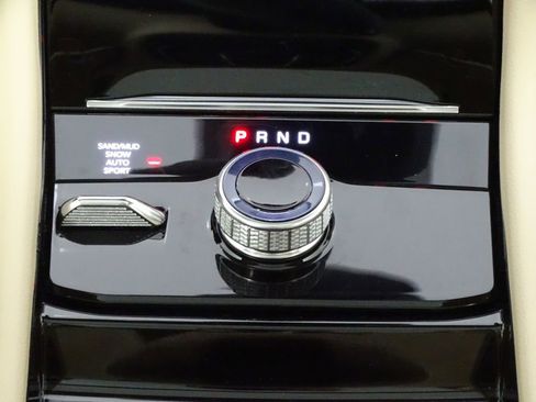 Used 2021 Jeep Grand Cherokee L Limited image 47