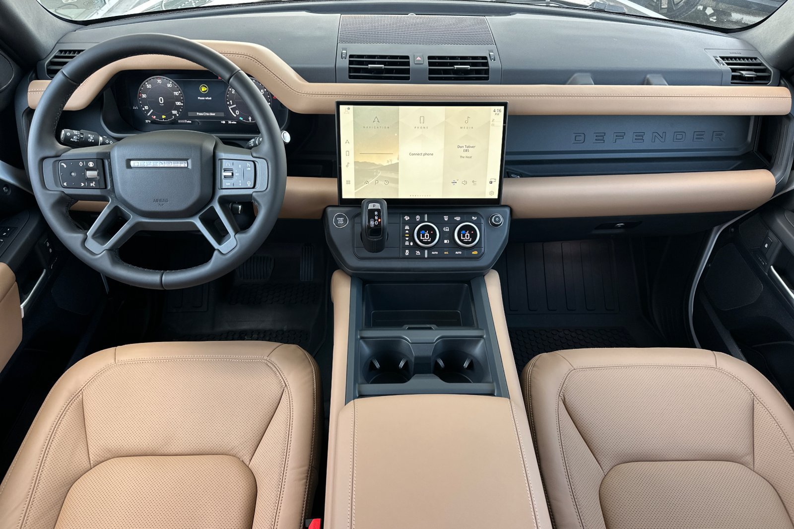 New 2026 Land Rover Defender 110 S AWD/4WD image 13