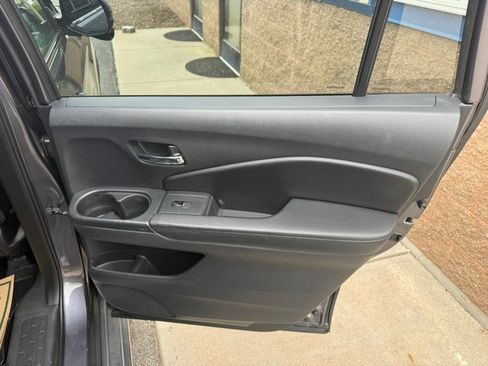 Used 2017 Honda Pilot EX-L image 29