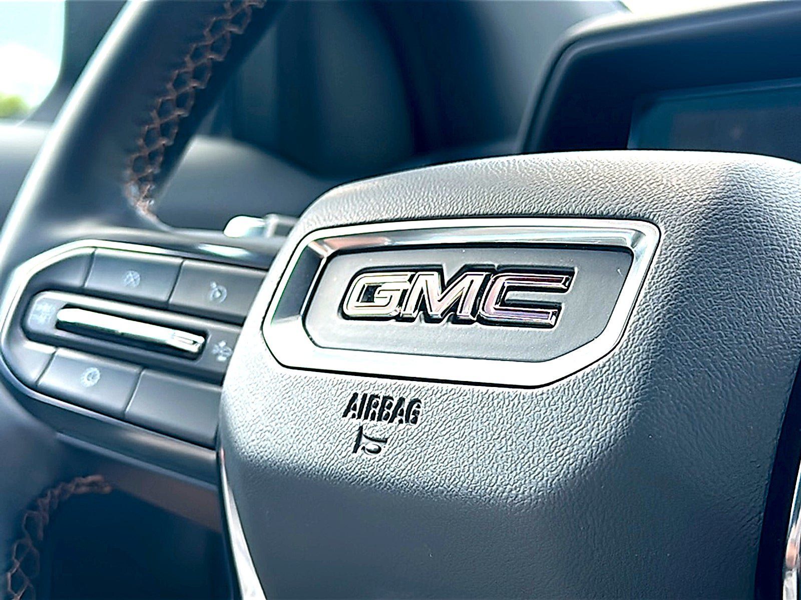 New 2026 GMC Terrain AT4 w/ Convenience Package III AWD/4WD image 21