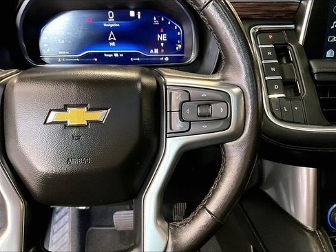 Used 2022 Chevrolet Tahoe LT w/ Luxury Package AWD/4WD image 25