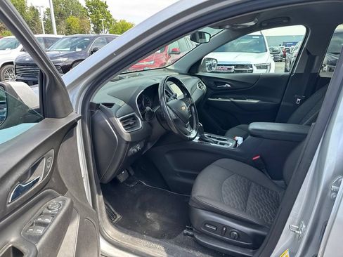 Used 2019 Chevrolet Equinox LT AWD/4WD image 9