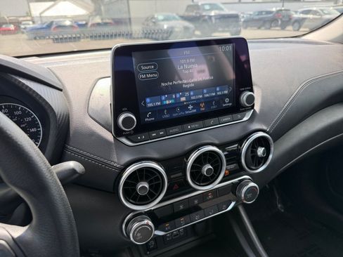 Used 2024 Nissan Sentra SV FWD image 19