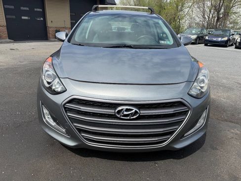 Used 2017 Hyundai Elantra GT w/ Value Edition Package 02 image 3