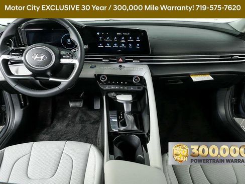 New 2026 Hyundai Elantra Limited image 28